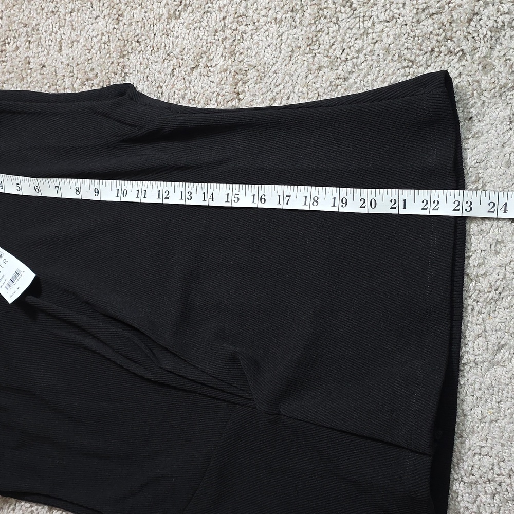 ASTR The Label Cinched Waist Ribbed Knit Top in Black Sz M - Picture 6 of 10